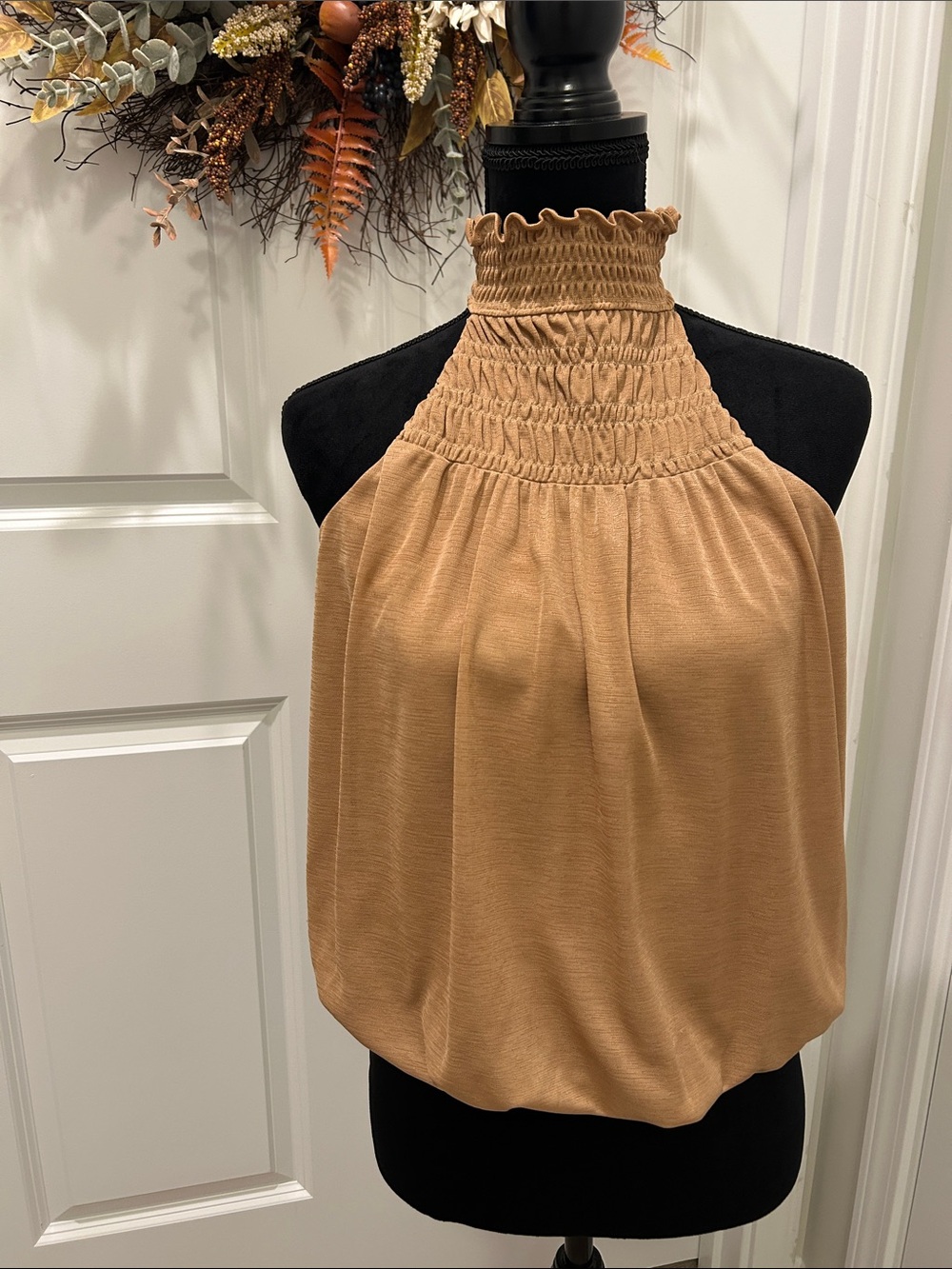 Express Women’s Gold Smocked Halter Bubble Ruffled High Neck. Size XS.